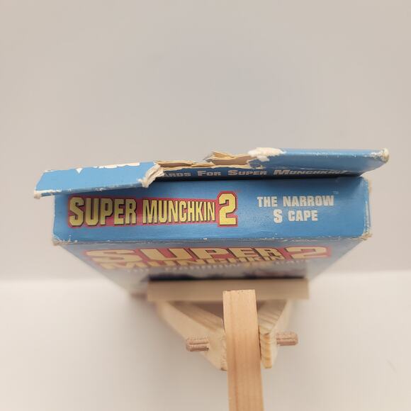 Steve Jackson Games Super Munchin 2 The Narrow S Cape Card Game - Picture 3 of 6